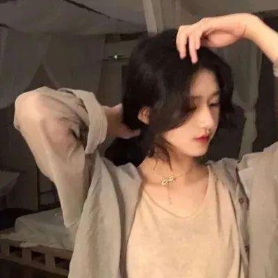 格雷戈里的女友